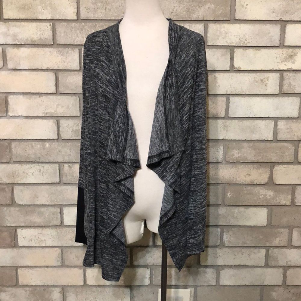 3for$20 cardigan small